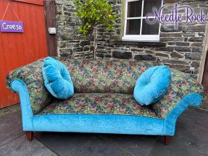 Stunning Chesterfield Drop-Arm with Peacock Feather velvet